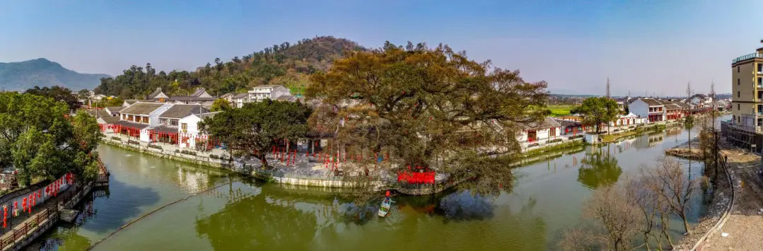 鸣山非遗文创街区