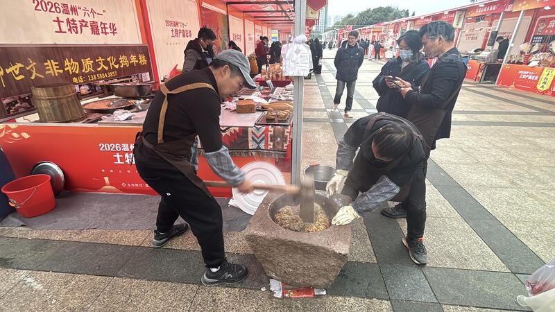 一天“捣”3000下，捣年糕“捣”出来的温州年味