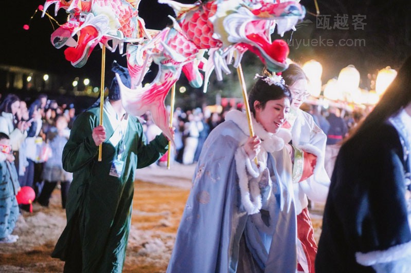 一盏传承的灯：600年挑灯焕新颜